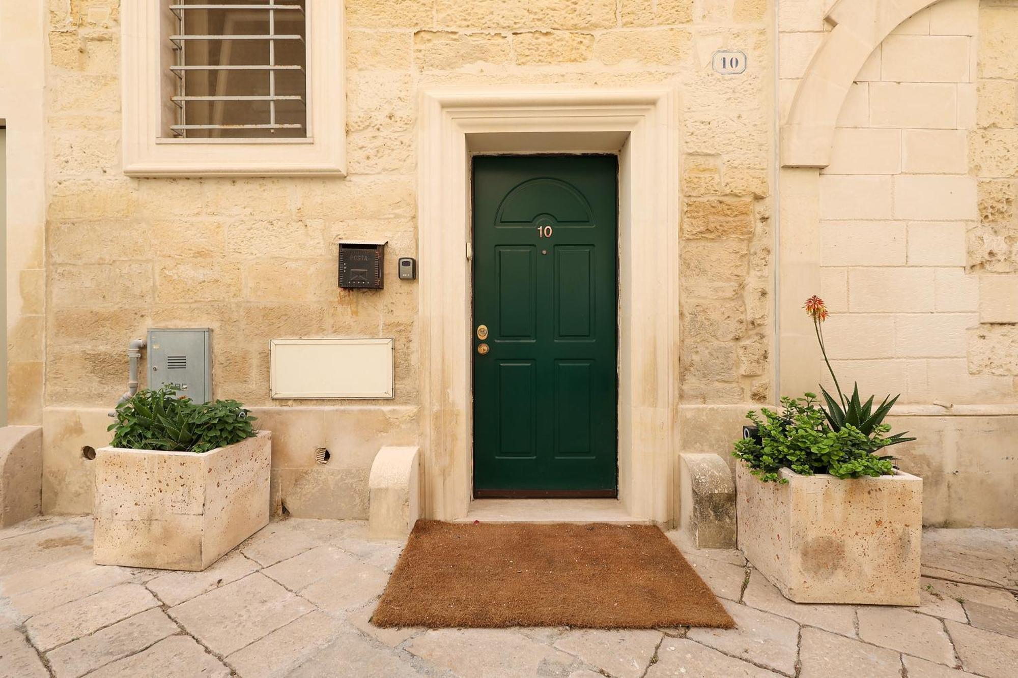 Goodstay La Suite 10 - Rooms - Lecce Eksteriør bilde